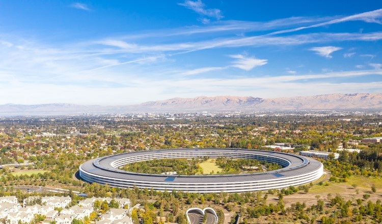 Apple Park oceněna na 4,17 mld USD